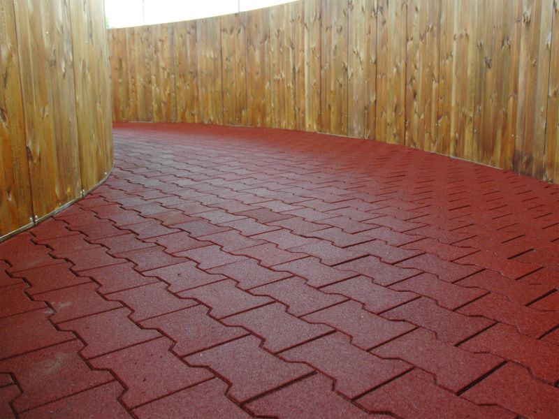 GummiVerbundpflasterFuehranlage GummiVerbundpflasterFuehranlage