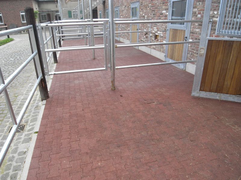 Gummi_Verbundpflaster_1 Gummi_Verbundpflaster_1